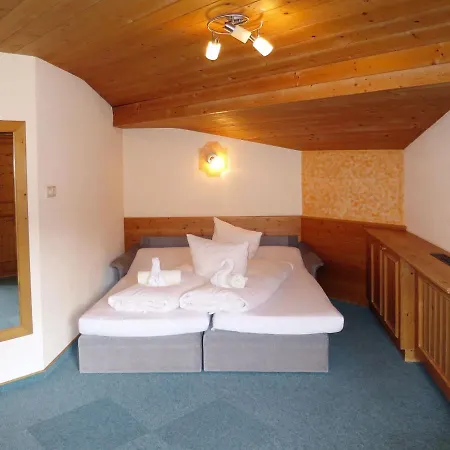 Waldesruh Holiday home Umhausen
