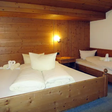 Waldesruh Holiday home Umhausen