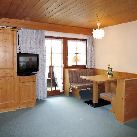 Waldesruh Holiday home Umhausen